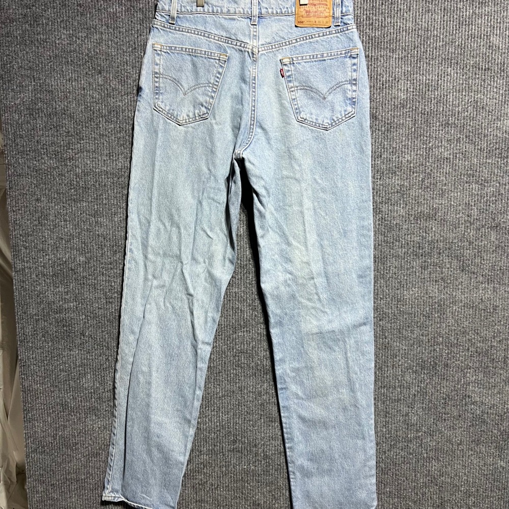 Vintage Levis 550 Jeans Mens‎ 36x36 Light Wash Relaxed Fit Made in USA 90s Denim